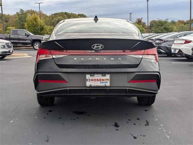 new 2025 Hyundai Elantra car, priced at $21,115