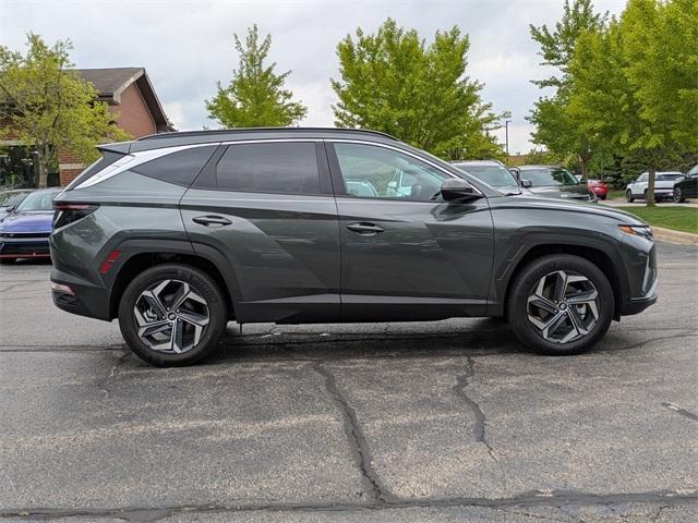 new 2024 Hyundai TUCSON Hybrid car, priced at $31,995