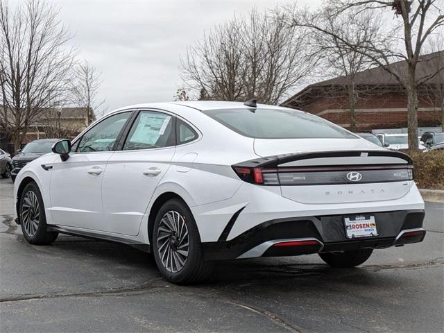 new 2025 Hyundai Sonata Hybrid car, priced at $32,632