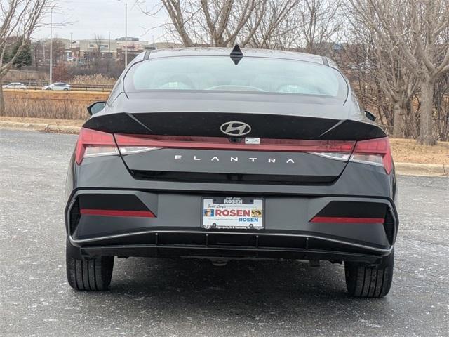 new 2025 Hyundai Elantra car, priced at $25,658