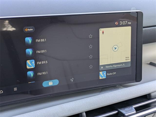 new 2025 Hyundai TUCSON Hybrid car, priced at $32,635