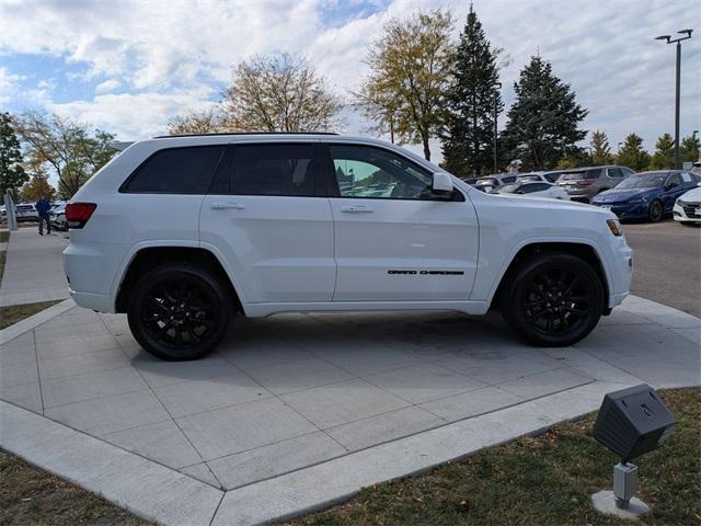 used 2019 Jeep Grand Cherokee car, priced at $17,999