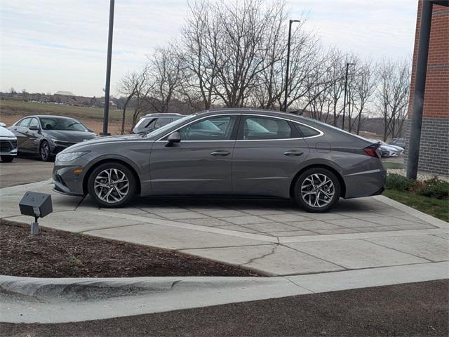 used 2023 Hyundai Sonata car, priced at $20,994