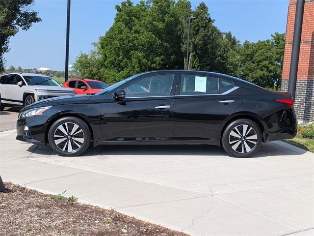 used 2019 Nissan Altima car, priced at $13,999