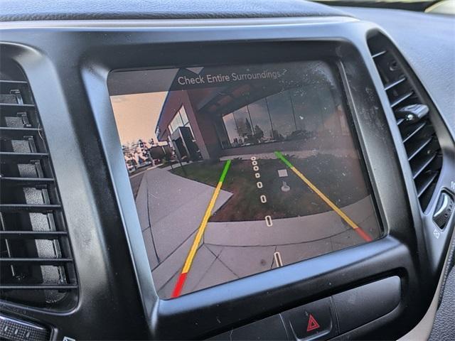 used 2016 Jeep Cherokee car, priced at $10,999