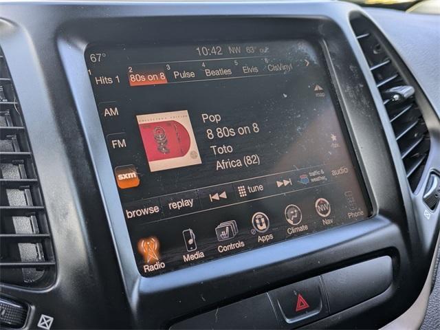 used 2016 Jeep Cherokee car, priced at $10,999