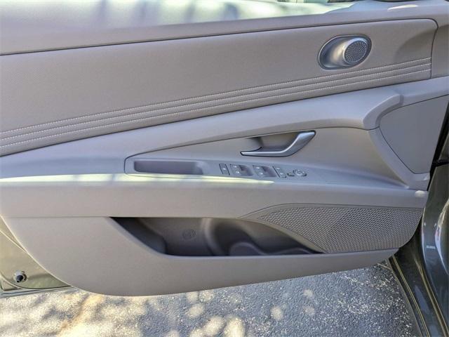 used 2024 Hyundai Elantra car, priced at $23,424