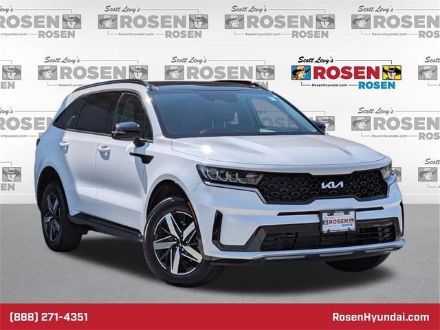 used 2022 Kia Sorento car, priced at $28,999