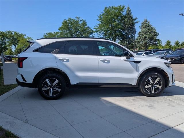 used 2022 Kia Sorento car, priced at $28,999