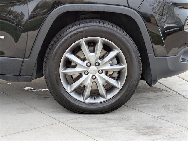 used 2018 Jeep Cherokee car, priced at $13,999