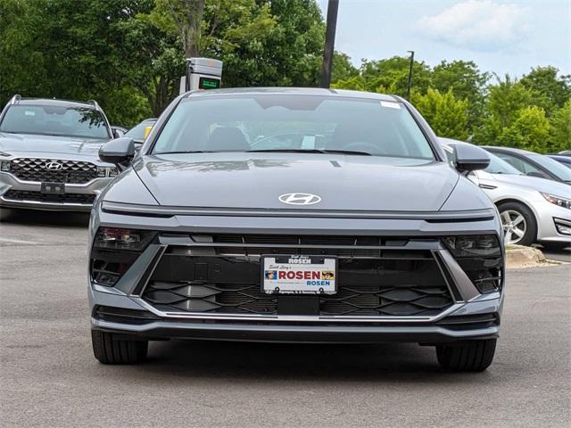 new 2024 Hyundai Sonata car, priced at $28,298