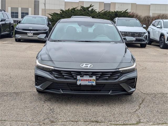 new 2025 Hyundai Elantra car, priced at $26,670