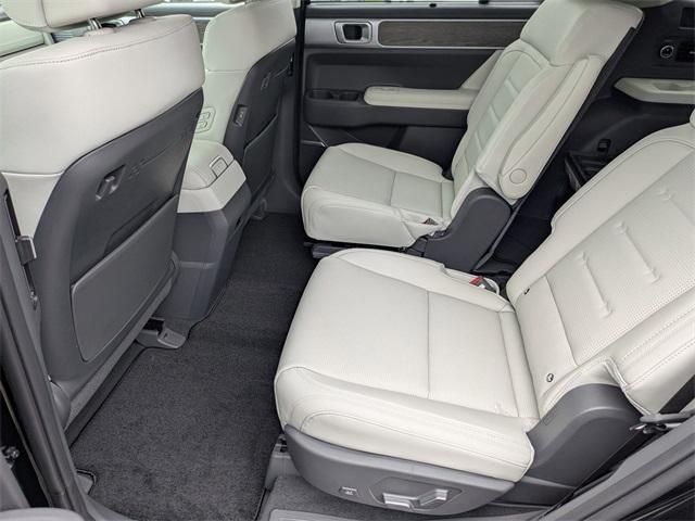 new 2025 Hyundai SANTA FE HEV car, priced at $45,020