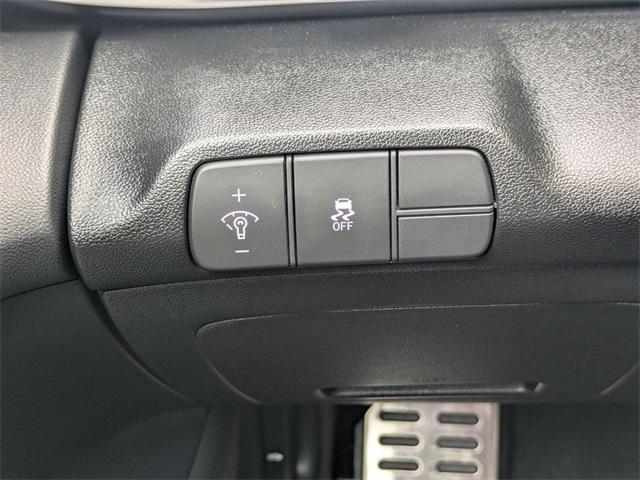 used 2025 Hyundai Elantra car, priced at $20,589