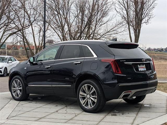 used 2022 Cadillac XT5 car, priced at $32,333