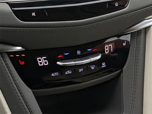 used 2022 Cadillac XT5 car, priced at $32,333