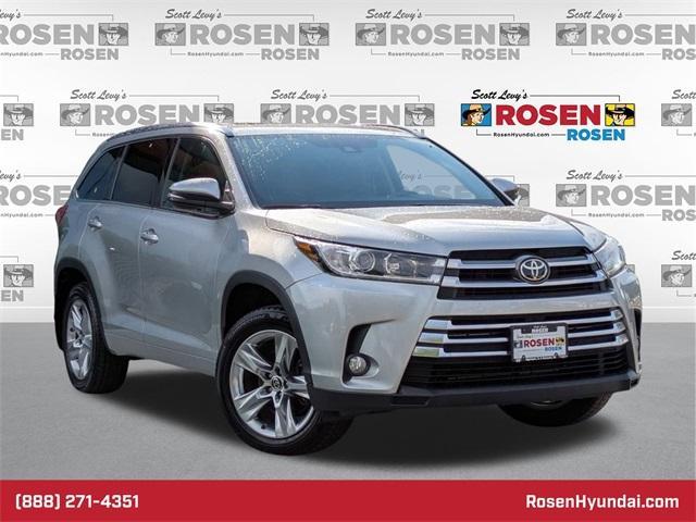 used 2017 Toyota Highlander car, priced at $21,999