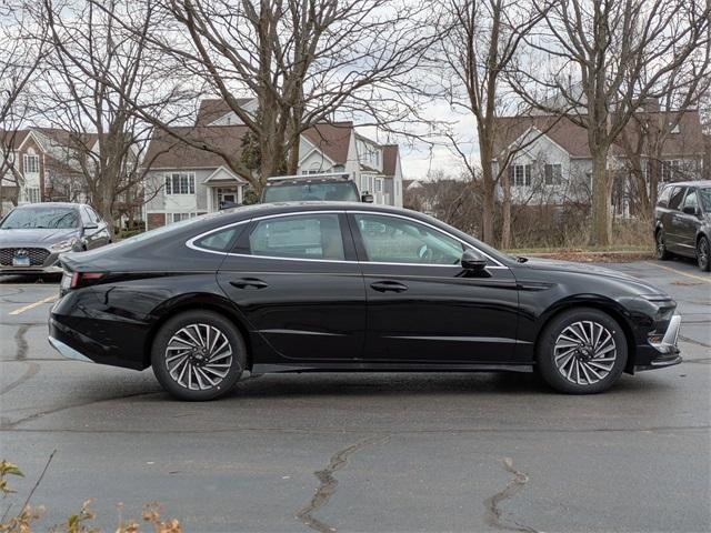 new 2025 Hyundai Sonata Hybrid car, priced at $38,528