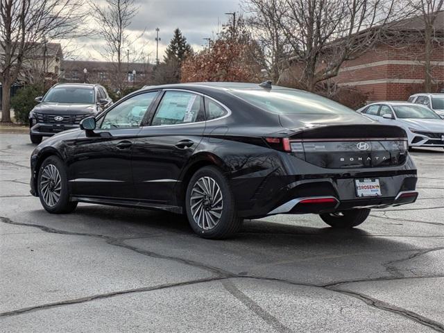 new 2025 Hyundai Sonata Hybrid car, priced at $38,528