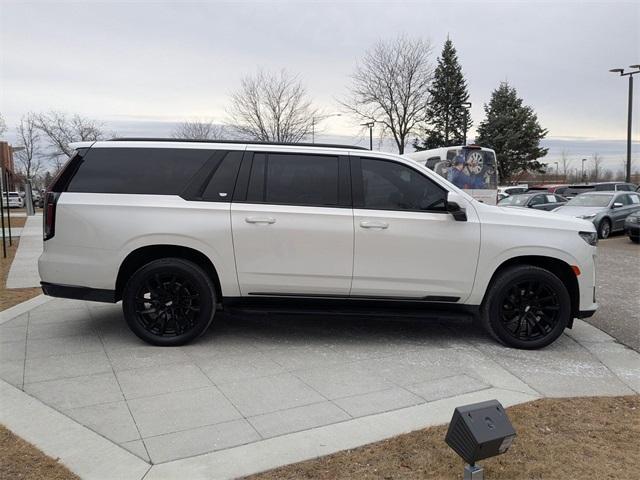 used 2022 Cadillac Escalade ESV car, priced at $71,899