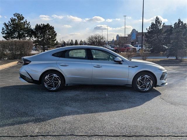 new 2025 Hyundai Sonata car, priced at $31,428