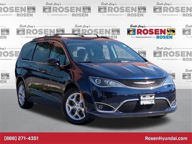 used 2017 Chrysler Pacifica car, priced at $14,444