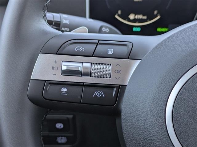 new 2025 Hyundai TUCSON Hybrid car, priced at $32,270