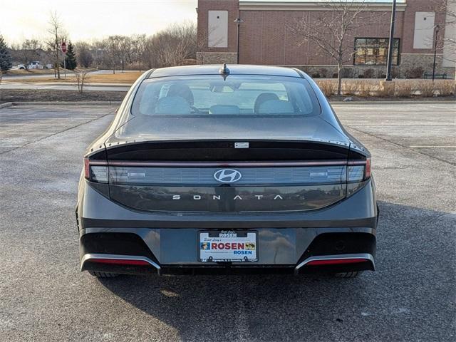 new 2025 Hyundai Sonata car, priced at $28,018