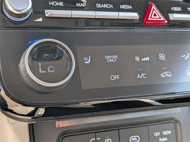 new 2025 Hyundai TUCSON Hybrid car, priced at $33,135