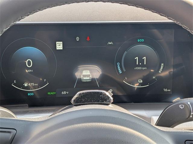 new 2025 Hyundai TUCSON Hybrid car, priced at $33,135