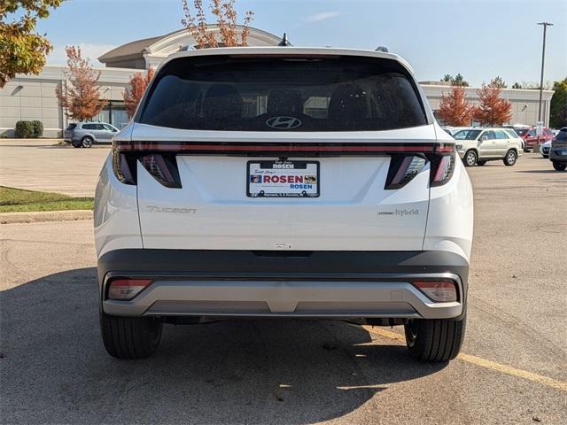 new 2025 Hyundai TUCSON Hybrid car, priced at $33,135