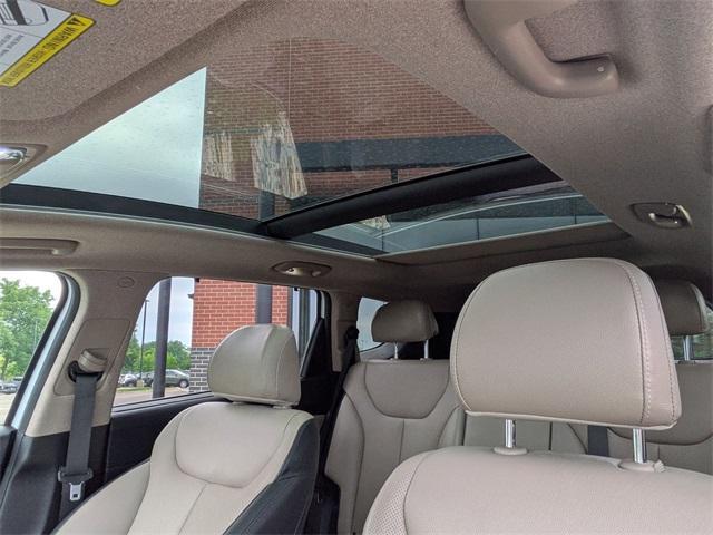 used 2020 Hyundai Santa Fe car, priced at $18,999