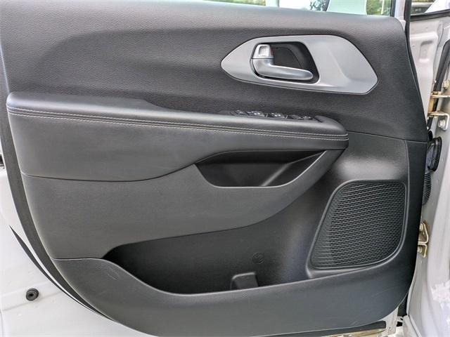 used 2018 Chrysler Pacifica car, priced at $15,999