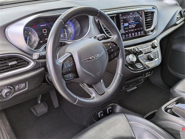 used 2018 Chrysler Pacifica car, priced at $15,999