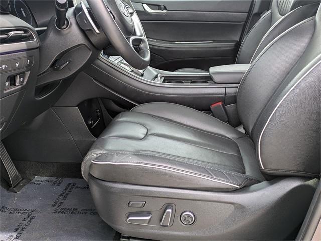 used 2024 Hyundai Palisade car, priced at $39,999