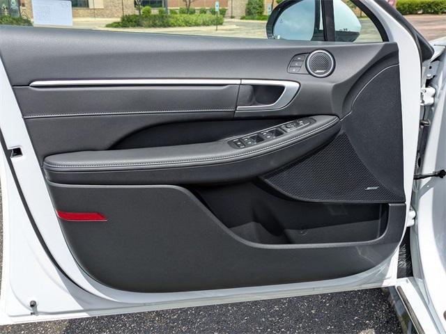 new 2025 Hyundai Sonata Hybrid car, priced at $37,813