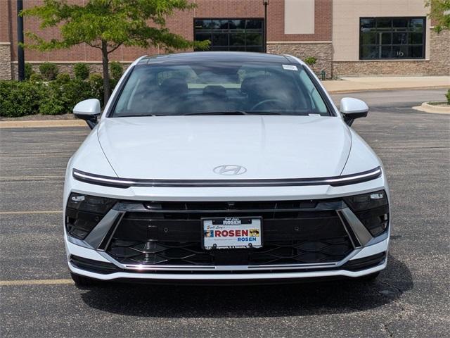 new 2025 Hyundai Sonata Hybrid car, priced at $37,813