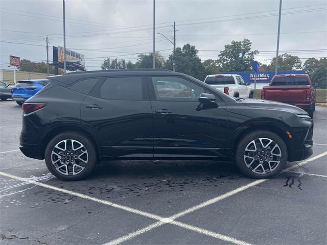 new 2025 Chevrolet Blazer car, priced at $44,303