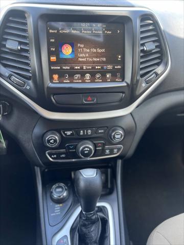 used 2016 Jeep Cherokee car, priced at $6,999
