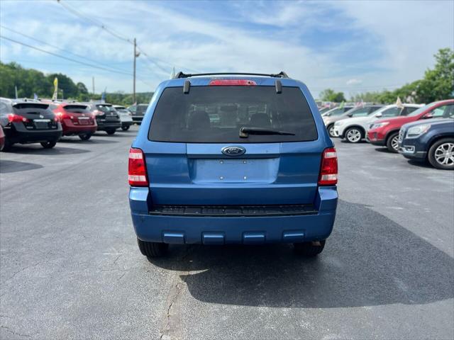 used 2009 Ford Escape car, priced at $3,999