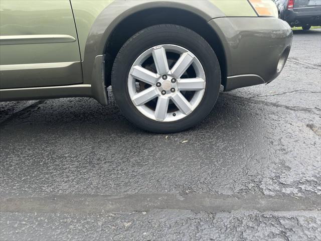 used 2006 Subaru Outback car, priced at $5,999