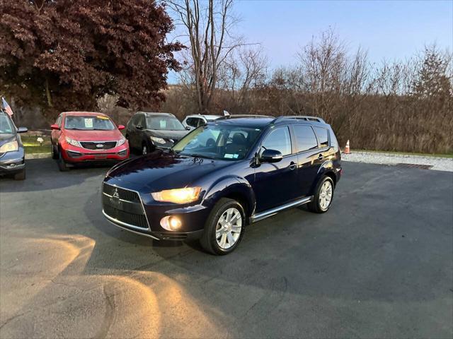 used 2013 Mitsubishi Outlander car, priced at $4,999