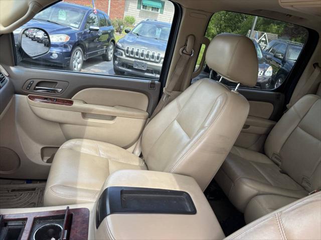 used 2010 Chevrolet Avalanche car, priced at $7,999