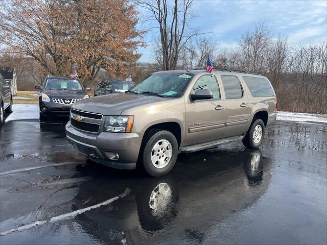 used 2013 Chevrolet Suburban car, priced at $9,999