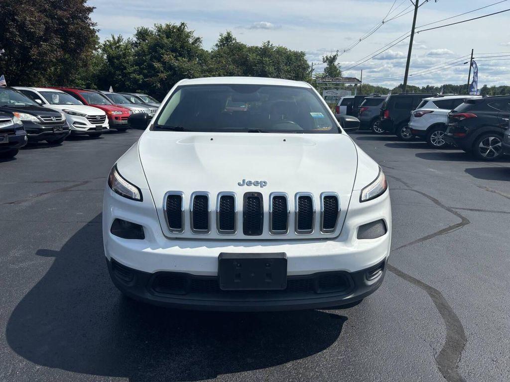 used 2016 Jeep Cherokee car, priced at $7,999