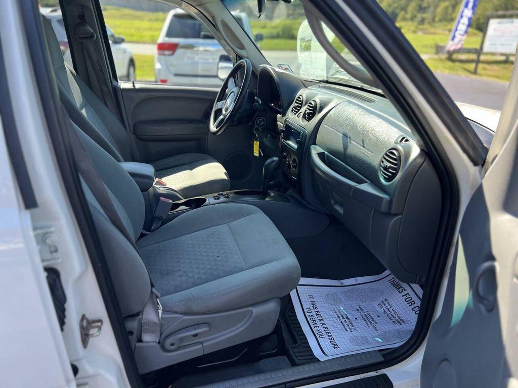 used 2007 Jeep Liberty car, priced at $2,999