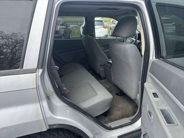 used 2006 Jeep Grand Cherokee car, priced at $2,500