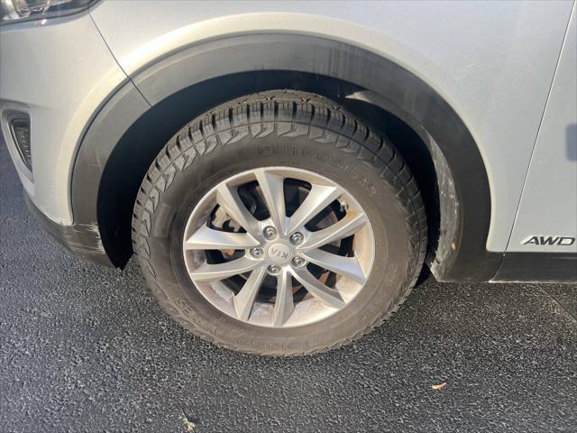 used 2017 Kia Sorento car, priced at $9,500