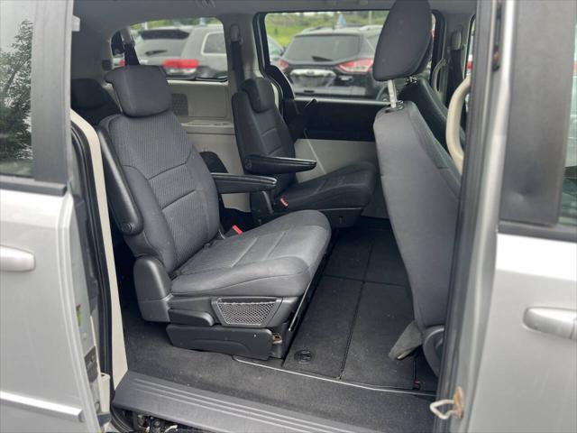 used 2010 Dodge Grand Caravan car, priced at $1,999