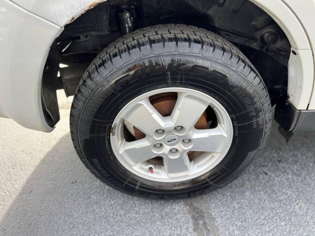 used 2009 Ford Escape car, priced at $3,999